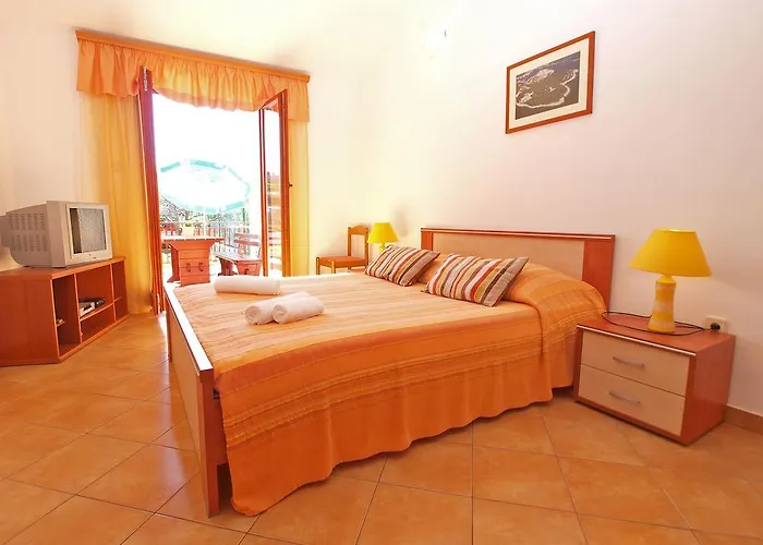 Lidija 1305 Апартаменты